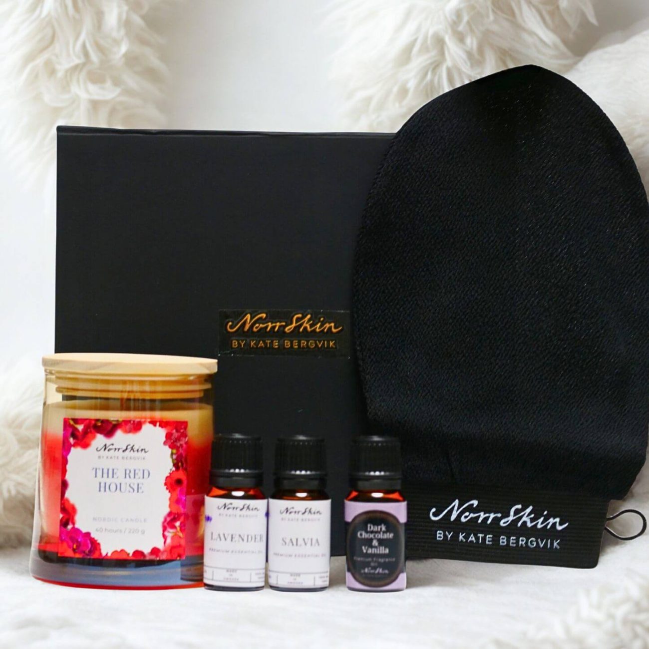 nordic-glow-winter-gift-set-for-her Nordic Glow winter aromatherapy gift set for her with candle and essential oils
